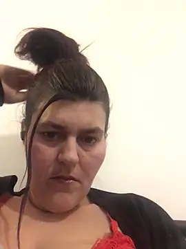 Snapshot of Curvy-Essex-Milf chatting on 22, 3, 2025 Curvy-Essex-Milf online show from 22, 3, 2025