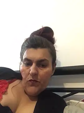 Snapshot of Curvy-Essex-Milf chatting on 11, 10, 2025 Curvy-Essex-Milf online show from 11, 10, 2025