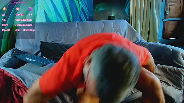 LukeCrews online show from 15, 9, 2025