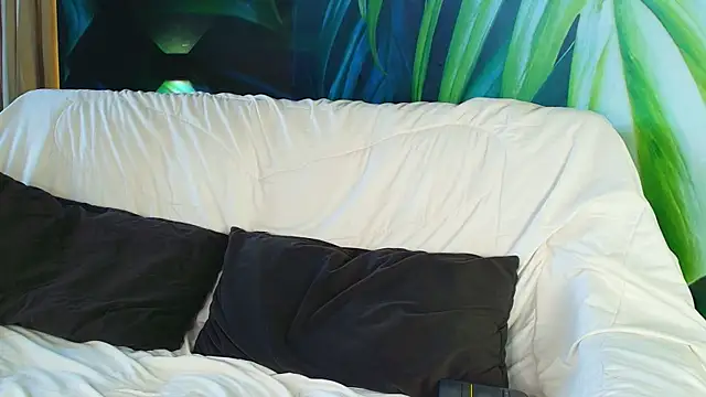 LukeCrews online show from 23, 10, 2025