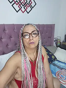 AlessandraLeroy online show from 26, 11, 2025