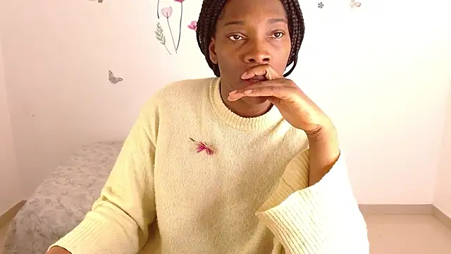 Snapshot of Nahomy_gree chatting on 5, 10, 2025 Nahomy gree online show from 5, 10, 2025