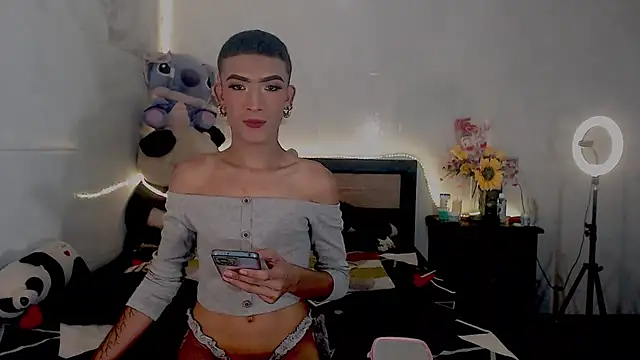 KimberlyXtreme online show from 13, 9, 2025