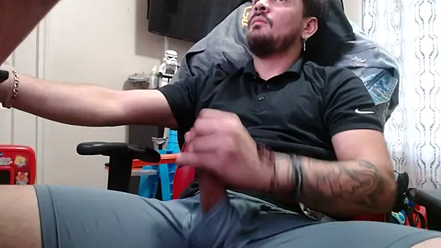 Snapshot of steez310 chatting on 6, 1, 2026 steez310 online show from 6, 1, 2026