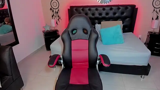 Snapshot of _Lilly_miller chatting on 23, 2, 2026 Lilly miller online show from 23, 2, 2026