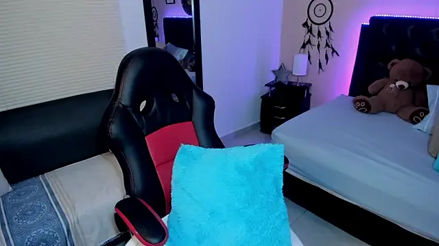 Snapshot of _Lilly_miller chatting on 10, 3, 2026 Lilly miller online show from 10, 3, 2026