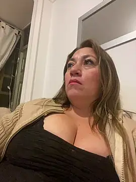 Snapshot of Luna-nevada chatting on 15, 1, 2026 Luna-nevada online show from 15, 1, 2026