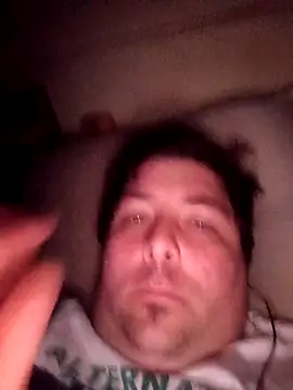 Snapshot of yorugua_12 chatting on 24, 9, 2025 yorugua 12 online show from 24, 9, 2025