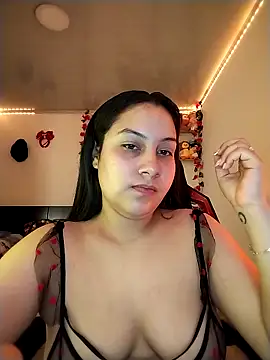 esmeralda jadees online show from 9, 5, 2026