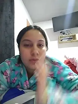 esmeralda jadees online show from 13, 5, 2026
