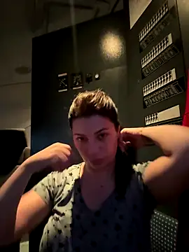 Alicedream5 online show from 4, 10, 2025