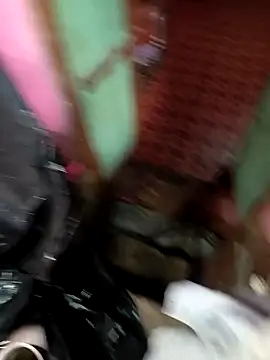 Snapshot of himvilohi08 chatting on 20, 9, 2025 himvilohi08 online show from 20, 9, 2025