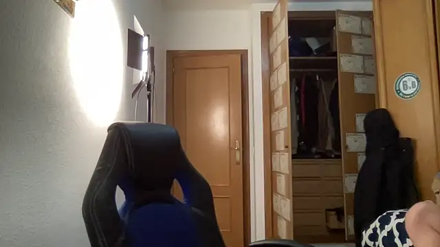 Snapshot of Martinassy chatting on 12, 3, 2025 Martinassy online show from 12, 3, 2025