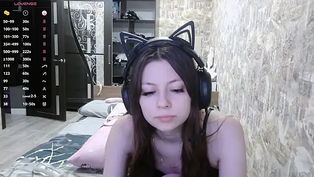 Snapshot of RendyDow chatting on 15, 11, 2025 RendyDow online show from 15, 11, 2025