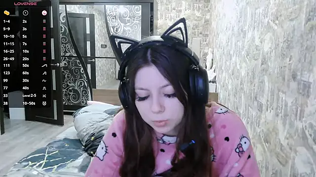 Snapshot of RendyDow chatting on 18, 11, 2025 RendyDow online show from 18, 11, 2025