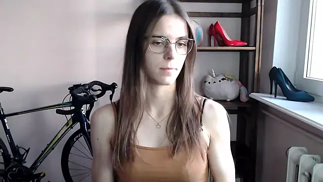 Snapshot of love_megi chatting on 19, 12, 2025 love megi online show from 19, 12, 2025