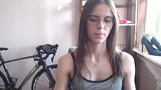 love megi online show from 5, 3, 2026