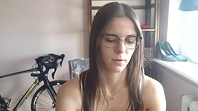 Snapshot of love_megi chatting on 23, 6, 2026 love megi online show from 23, 6, 2026