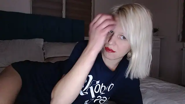 ElssaRush online show from 26, 10, 2025