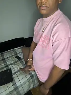 Snapshot of wainer02 chatting on 12, 9, 2025 wainer02 online show from 12, 9, 2025