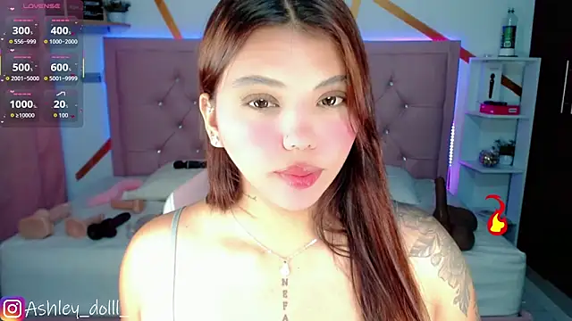 Snapshot of Ashley_dolll chatting on 27, 10, 2025 Ashley dolll online show from 27, 10, 2025