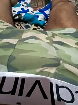 im clit sucker online show from 16, 3, 2025