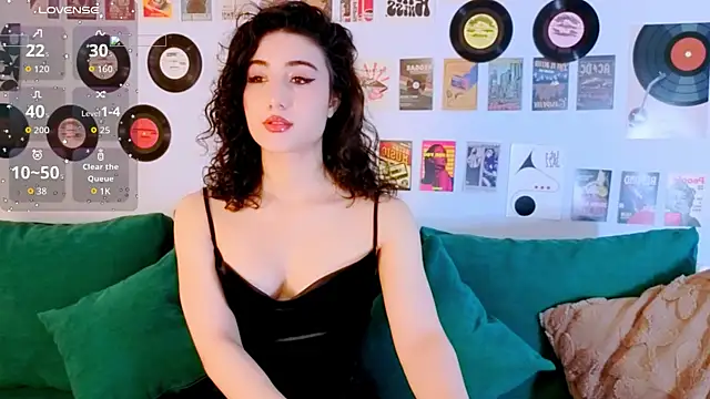 Maya Rogerss online show from 1, 5, 2026