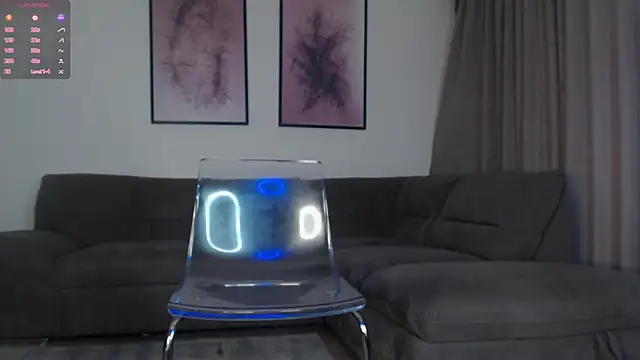 Snapshot of reinakylie chatting on 16, 11, 2025 reinakylie online show from 16, 11, 2025