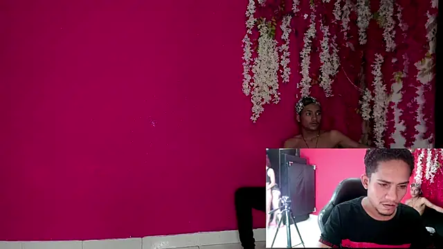 Snapshot of hot_dirty_paradise_66 chatting on 6, 10, 2025 hot dirty paradise 66 online show from 6, 10, 2025