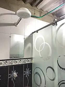 Snapshot of pipe_sex chatting on 6, 3, 2025 pipe sex online show from 6, 3, 2025