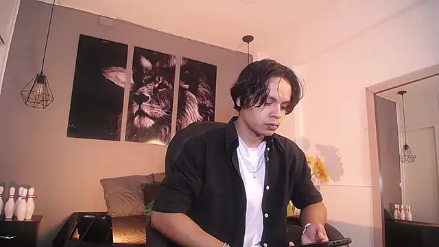 Snapshot of Draco_collins chatting on 13, 11, 2025 Draco collins online show from 13, 11, 2025