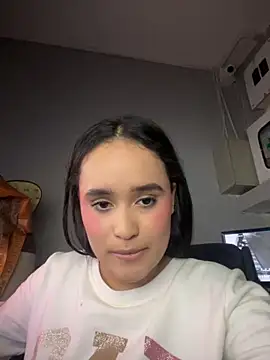 Snapshot of AlanaWoods_ chatting on 19, 9, 2025 AlanaWoods online show from 19, 9, 2025