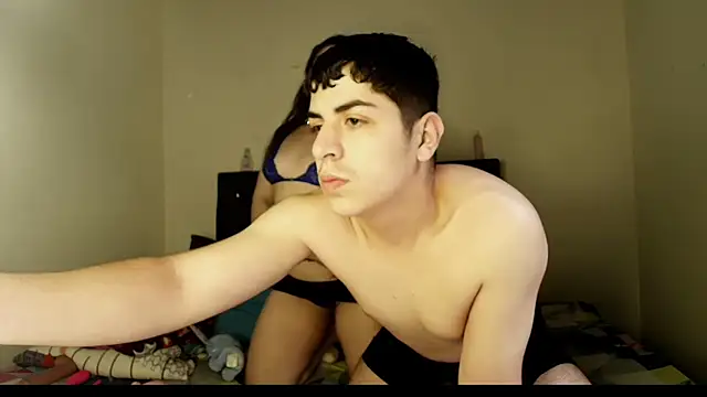 Kymberlyandlucas2 online show from 23, 11, 2025