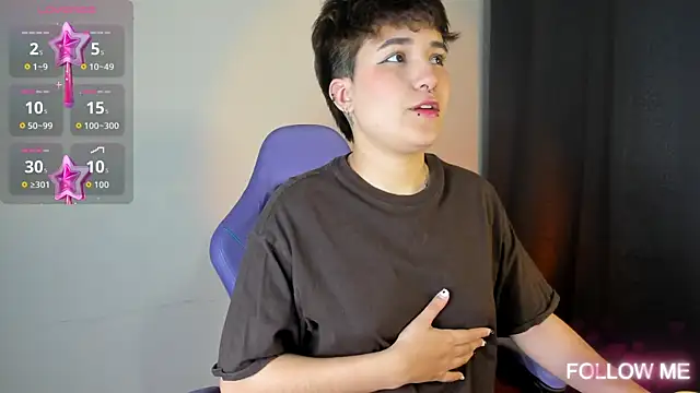 emma cute7 online show from 11, 9, 2025