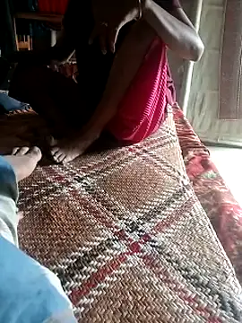 Snapshot of Sexy-nandani-baby chatting on 13, 9, 2025 Sexy-nandani-baby online show from 13, 9, 2025