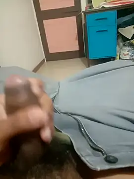 Snapshot of roney110 chatting on 8, 3, 2025 roney110 online show from 8, 3, 2025