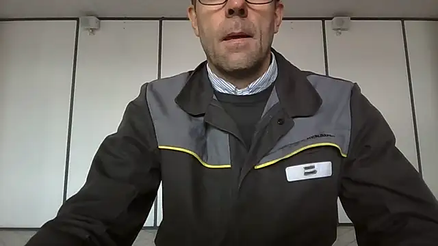 Snapshot of Simon_76 chatting on 25, 9, 2025 Simon 76 online show from 25, 9, 2025
