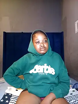 Snapshot of SexyShybarbie chatting on 2, 4, 2026 SexyShybarbie online show from 2, 4, 2026