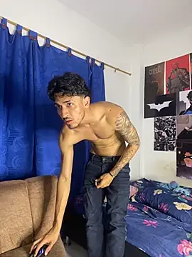 Snapshot of Zayn_kane chatting on 9, 9, 2025 Zayn kane online show from 9, 9, 2025