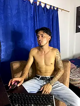 Snapshot of Zayn_kane chatting on 3, 10, 2025 Zayn kane online show from 3, 10, 2025