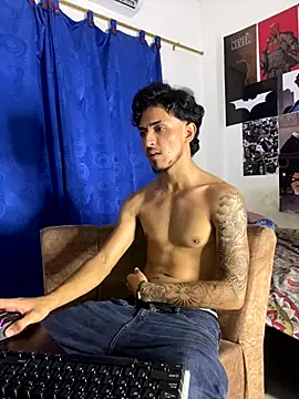 Snapshot of Zayn_kane chatting on 23, 11, 2025 Zayn kane online show from 23, 11, 2025