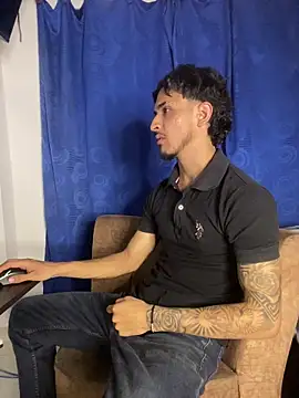 Snapshot of Zayn_kane chatting on 17, 2, 2026 Zayn kane online show from 17, 2, 2026