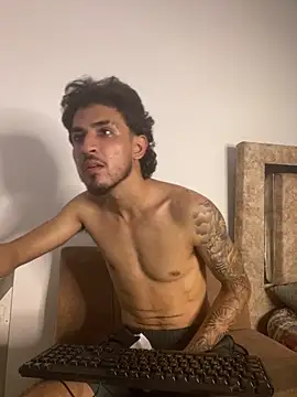 Snapshot of Zayn_kane chatting on 5, 4, 2026 Zayn kane online show from 5, 4, 2026