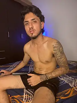 Snapshot of Zayn_kane chatting on 26, 6, 2026 Zayn kane online show from 26, 6, 2026