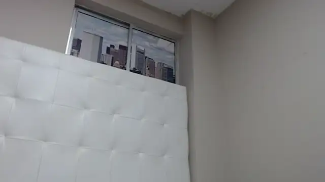 willow smitt online show from 24, 9, 2025