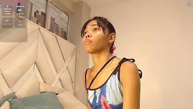 Snapshot of willow_smitt chatting on 6, 5, 2026 willow smitt online show from 6, 5, 2026