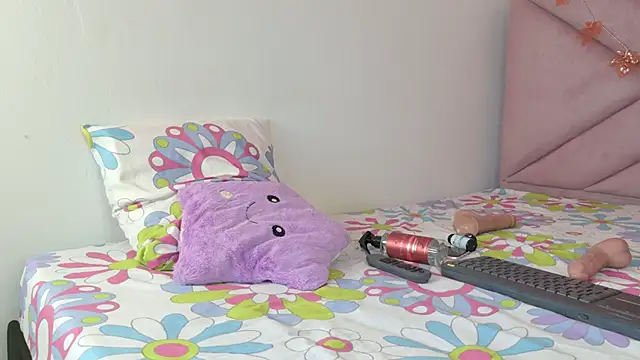 eva sin18 online show from 27, 11, 2025