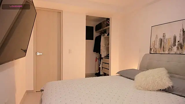 Danyblonde  online show from 8, 3, 2025