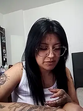 DaniPoison online show from 17, 12, 2025