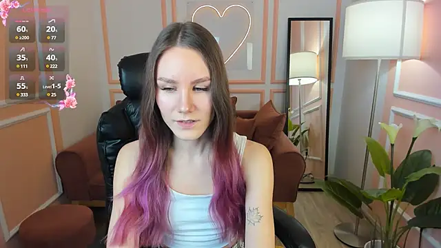 Snapshot of Clare__Florence chatting on 21, 3, 2025 Clare Florence online show from 21, 3, 2025